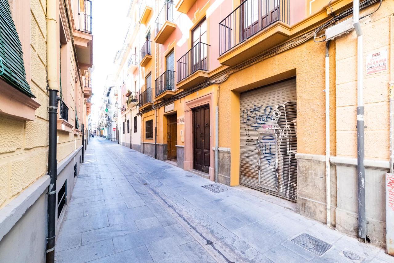 Wekey Homes San Miguel Con Patio, Centro Ciudad Гранада Экстерьер фото