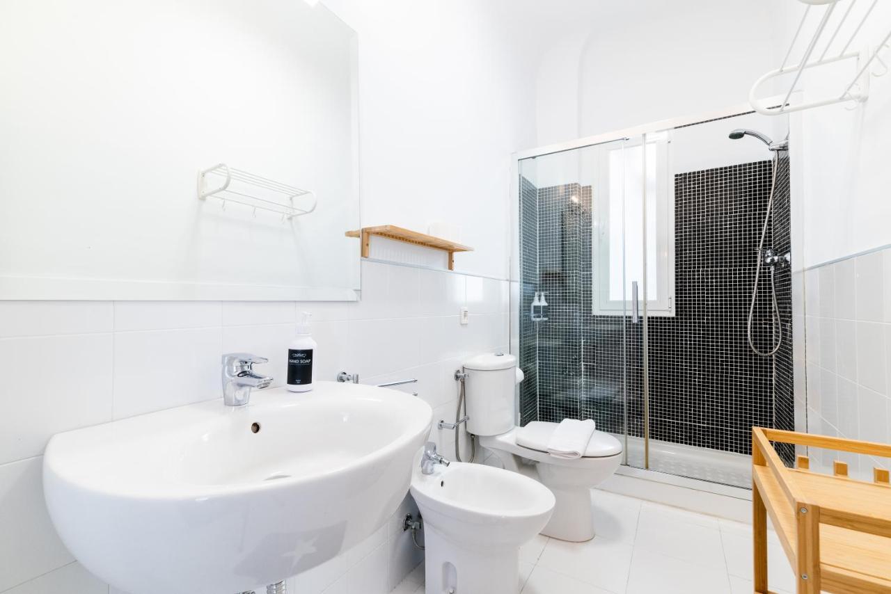 Wekey Homes San Miguel Con Patio, Centro Ciudad Гранада Экстерьер фото