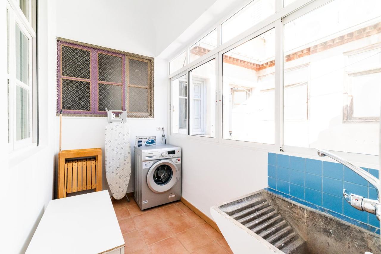 Wekey Homes San Miguel Con Patio, Centro Ciudad Гранада Экстерьер фото